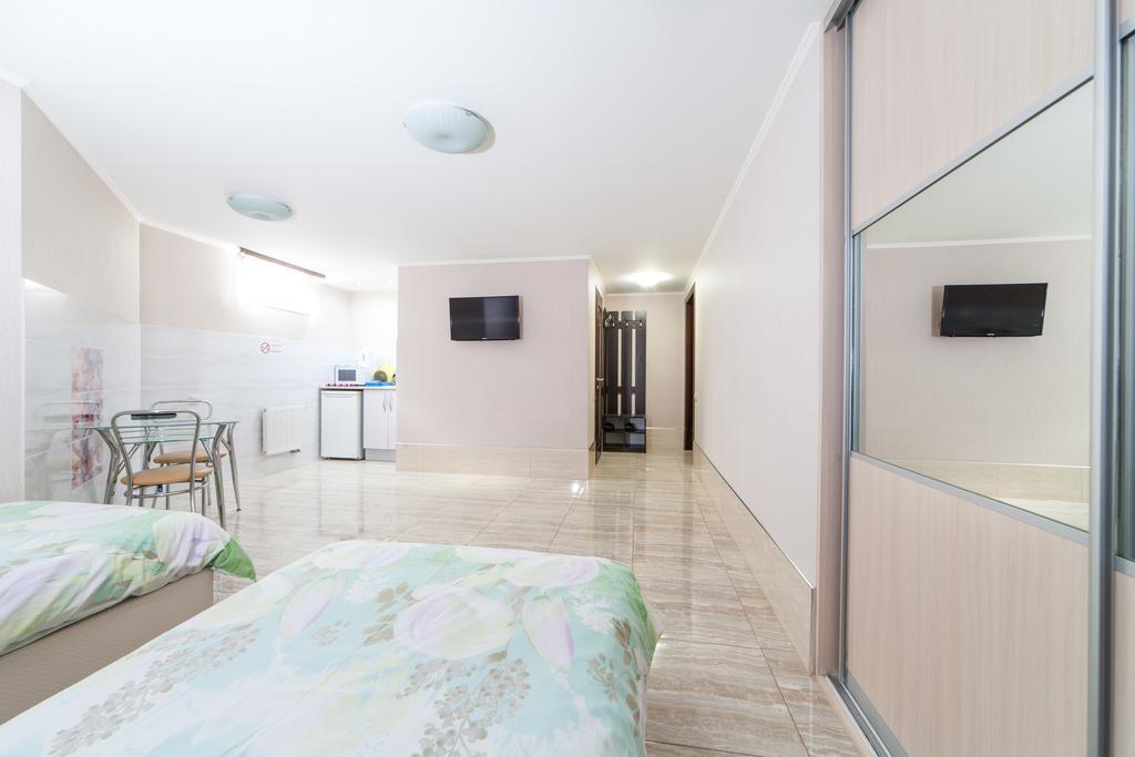 Home Comfort Livoberezhna Iec Kiev Bagian luar foto