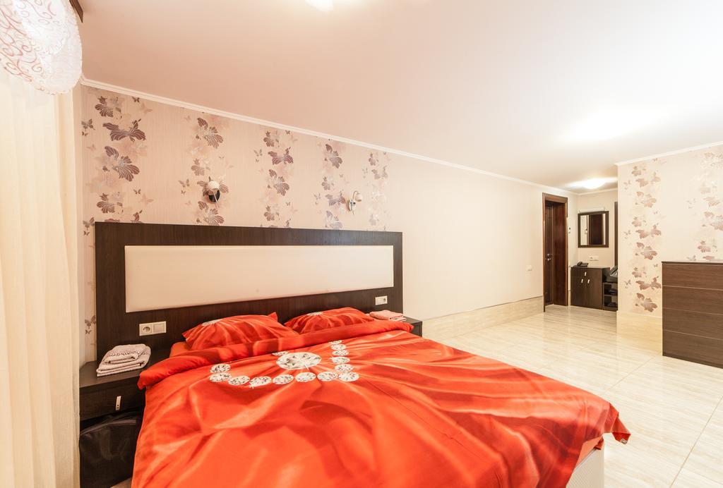 Home Comfort Livoberezhna Iec Kiev Bagian luar foto
